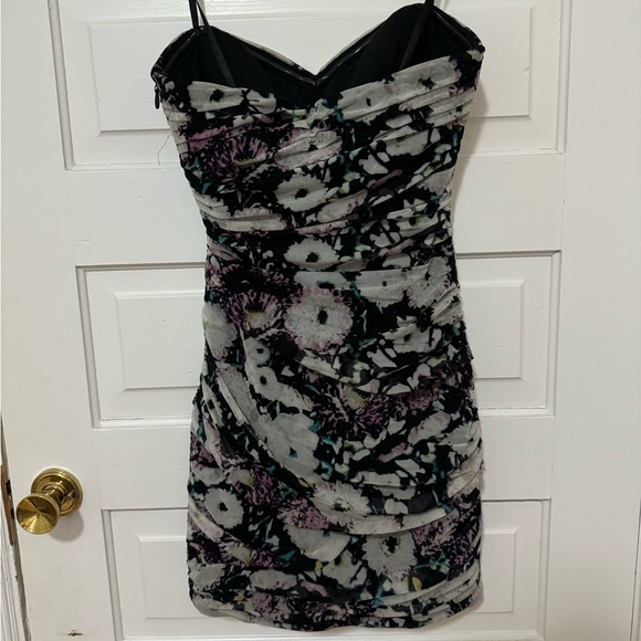 BCBG WINNIE DRESS - Picture 2 of 4